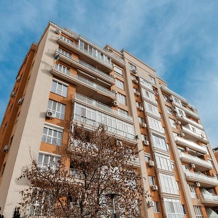 Penthouse Aeroport Iasi 아파트 외부 사진
